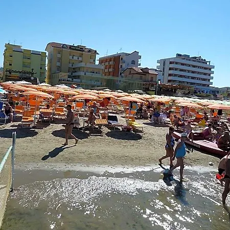 Adriatico Family Village 3*