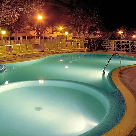Hotel Adriatico Family Village 3*