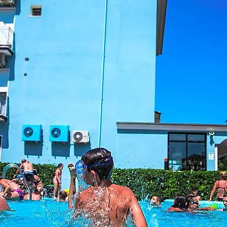 Adriatico Family Village 3*